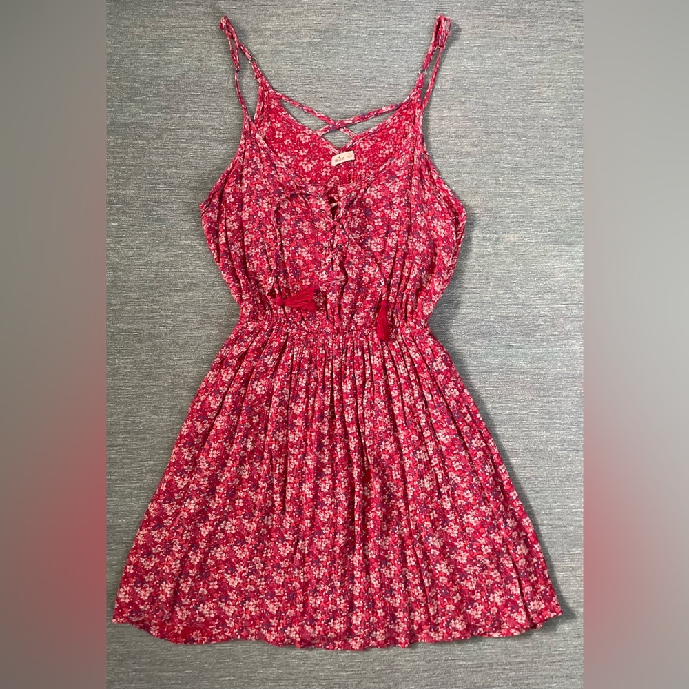Hollister Red Floral Front Tie Adjustable Spaghetti Straps Elastic Waist Dress M